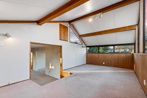 Photo of property in 40 West Harbour Drive, West Harbour, Auckland, 0618