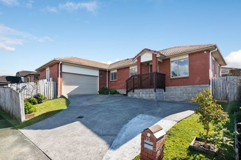 Photo of property in 13 Westglen Place, Ranui, Auckland, 0612