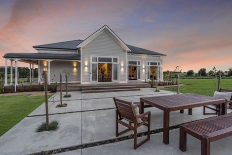 Photo of property in 906a-b Bidwills Cutting Road, Morison Bush, Greytown, 5794