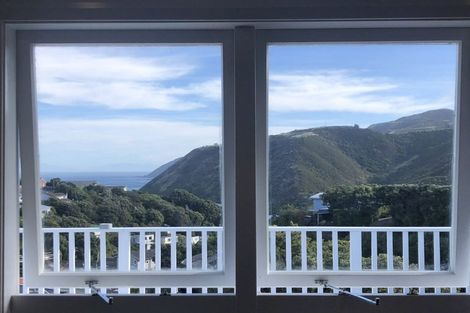 Photo of property in 113 Severn Street, Island Bay, Wellington, 6023