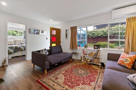 Photo of property in 19 Aorangi Road, Paraparaumu, 5032