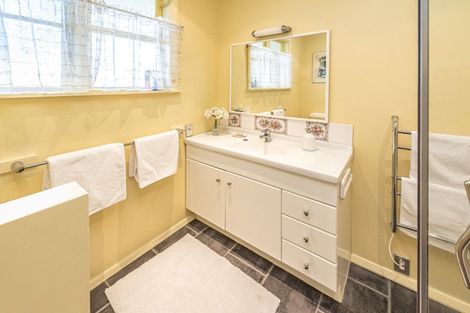 Photo of property in 10 Porritt Street, Saint Johns Hill, Whanganui, 4500