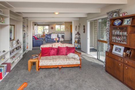 Photo of property in 14 Blairdon Place, Bishopdale, Christchurch, 8053