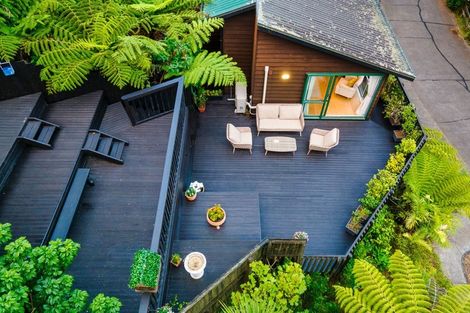 Photo of property in 92 Hadfield Street, Beach Haven, Auckland, 0626