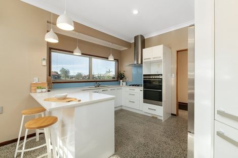 Photo of property in 25 Rosberg Place, Mount Maunganui, 3116