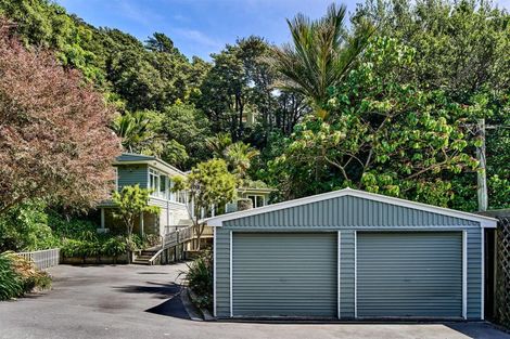 Photo of property in 2 Huia Road, Days Bay, Lower Hutt, 5013