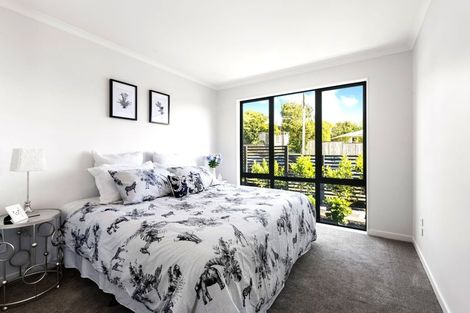 Photo of property in 12a Tiber Road, Forrest Hill, Auckland, 0620