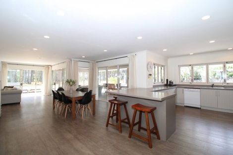 Photo of property in 708 Matarangi Drive, Matarangi, Whitianga, 3592