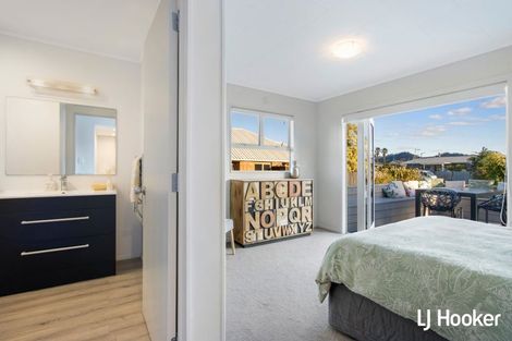 Photo of property in 4 Hereford Place, Waihi Beach, 3611