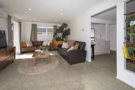 Photo of property in 120 Lake Terrace Road, Burwood, Christchurch, 8061