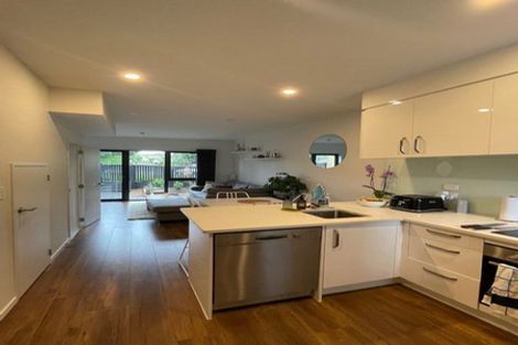 Photo of property in 56e Symonds Street, Onehunga, Auckland, 1061