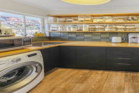 Photo of property in 8 James Cook Street, Havelock North, 4130