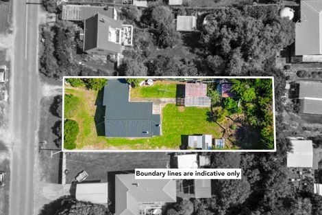 Photo of property in 13 Dixie Street, Te Horo Beach, Otaki, 5581