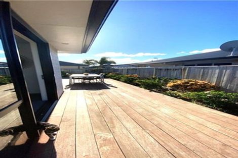 Photo of property in 2 Selliera Place, Papamoa Beach, Papamoa, 3118