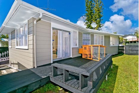 Photo of property in 30 Jillian Drive, Ranui, Auckland, 0612