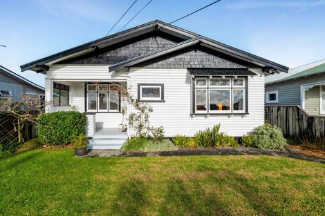 Photo of property in 19 Gaine Street, New Plymouth, 4310