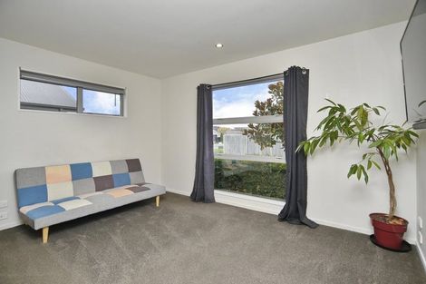 Photo of property in 52 Helmore Street, Rangiora, 7400