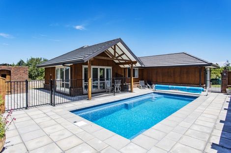 Photo of property in 8 Leith Drive, Loburn, Rangiora, 7472