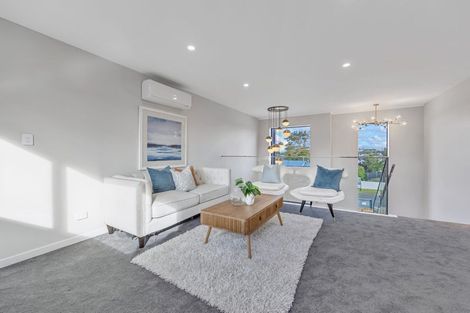 Photo of property in 17a Alexandra Street, Riverhead, 0820