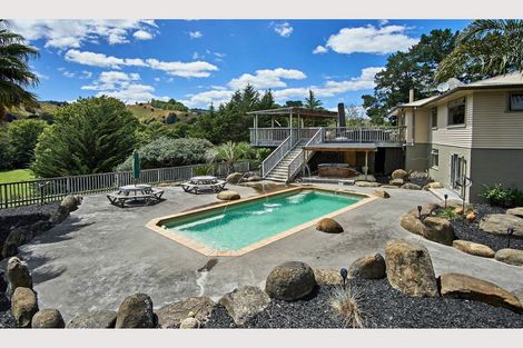 Photo of property in 921 Ngakoroa Road, Ormond, Gisborne, 4071