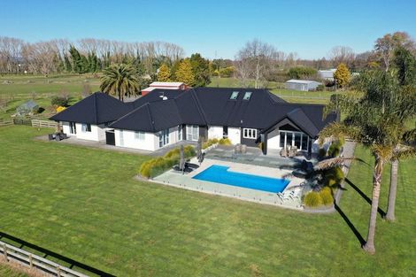 Photo of property in 298 Marshmeadow Road, Newstead, Hamilton, 3286