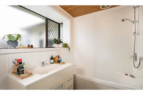 Photo of property in 83b Reynolds Avenue, Bishopdale, Christchurch, 8053