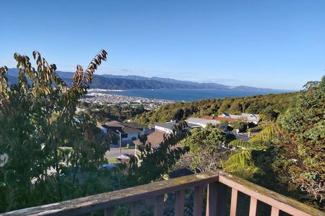 Photo of property in 60 Acacia Avenue, Maungaraki, Lower Hutt, 5010