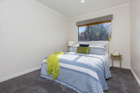 Photo of property in 34 Birkinshaw Grove, Riverstone Terraces, Upper Hutt, 5018