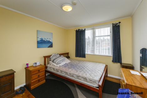 Photo of property in 3 Kupe Place, Highbury, Palmerston North, 4412