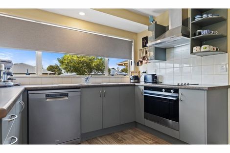 Photo of property in 3 Magnolia Lane, St Albans, Christchurch, 8052