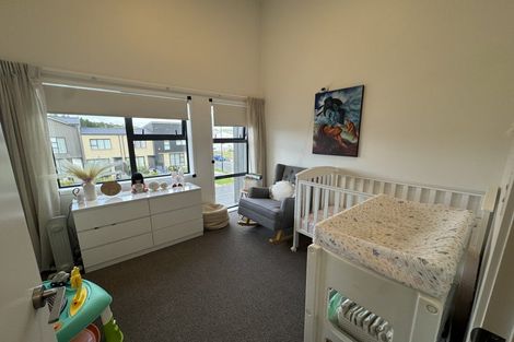 Photo of property in 86 Manarini Road, Westgate, Auckland, 0614