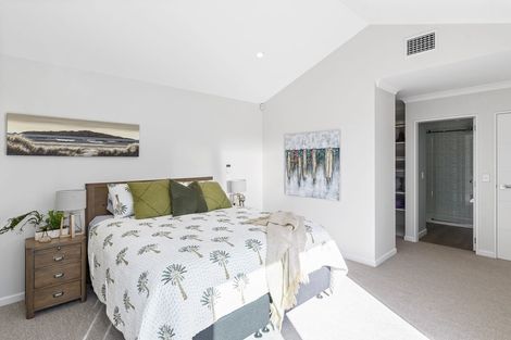 Photo of property in 118 Rosetta Road, Raumati South, Paraparaumu, 5032