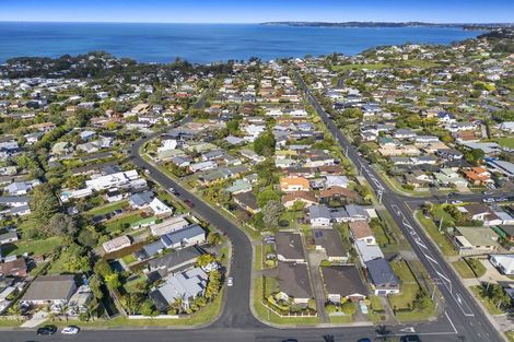 Photo of property in 23 Bay Street, Red Beach, 0932