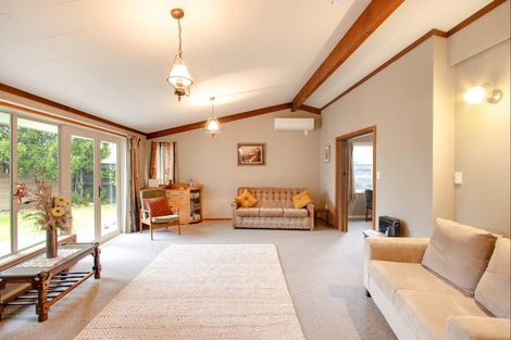 Photo of property in 129 Gloucester Street, Taradale, Napier, 4112