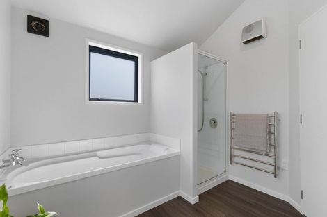 Photo of property in 77 Meadowstone Drive, Wanaka, 9305