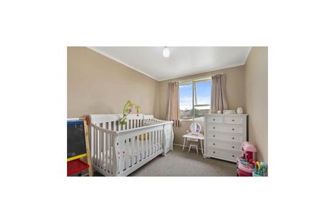 Photo of property in 93 Crawford Avenue, Mangere Bridge, Auckland, 2022