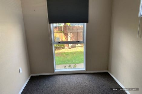 Photo of property in 15a Featherston Street, Levin, 5510