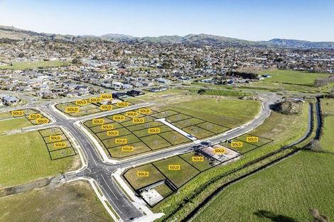 Photo of property in 13 Karituwhenua Drive, Havelock North, 4130