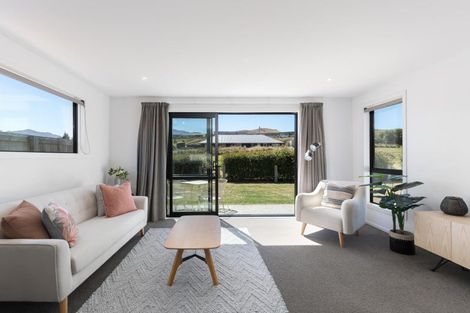 Photo of property in 6 Northbrook Place, Lower Shotover, Queenstown, 9304