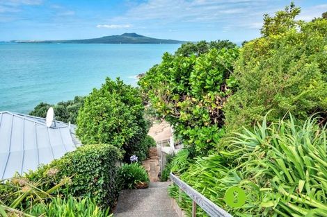 Photo of property in 5/233 Hurstmere Road, Takapuna, Auckland, 0622