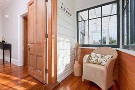 Photo of property in 41 Ewen Alison Avenue, Devonport, Auckland, 0624