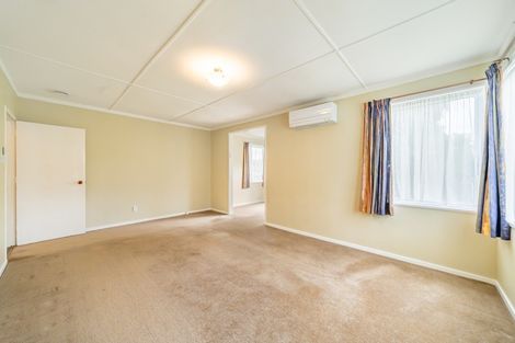 Photo of property in 4 Collett Street, Naenae, Lower Hutt, 5011