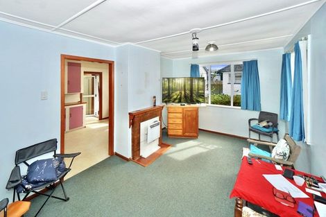 Photo of property in 14 Station Road, Te Puke, 3119
