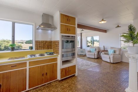 Photo of property in 85 Oruawharo Road, Takapau, Waipukurau, 4281