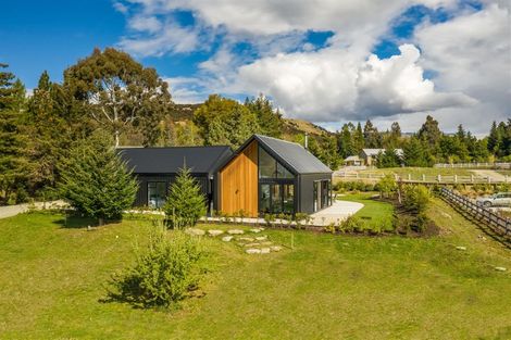 Photo of property in 509 Aubrey Road, Wanaka, 9305