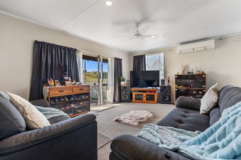 Photo of property in 213a Tuhikaramea Road, Dinsdale, Hamilton, 3204