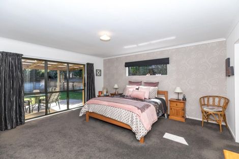 Photo of property in 104 Ayrshire Drive, Grandview Heights, Hamilton, 3200