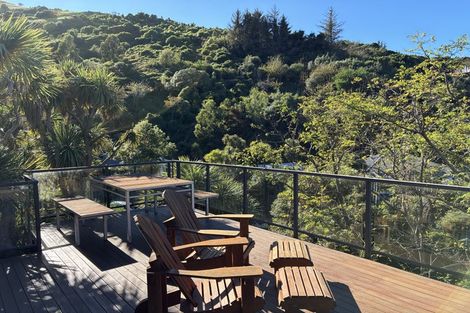 Photo of property in 57 Hawkhurst Road, Lyttelton, 8082