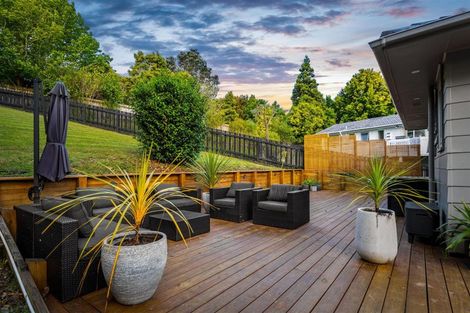 Photo of property in 6 Skyla Place, Massey, Auckland, 0614