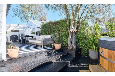 Photo of property in 260 Talbot Street, Geraldine, 7930
